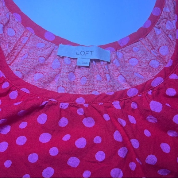 LOFT Red & Pink Zoo Dot Shirred Scoop Neck Top Size XL - Picture 7 of 8